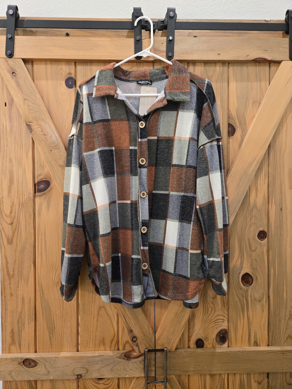 Plaid Button-Front Women’s Shirt Jacket in Brown and Black